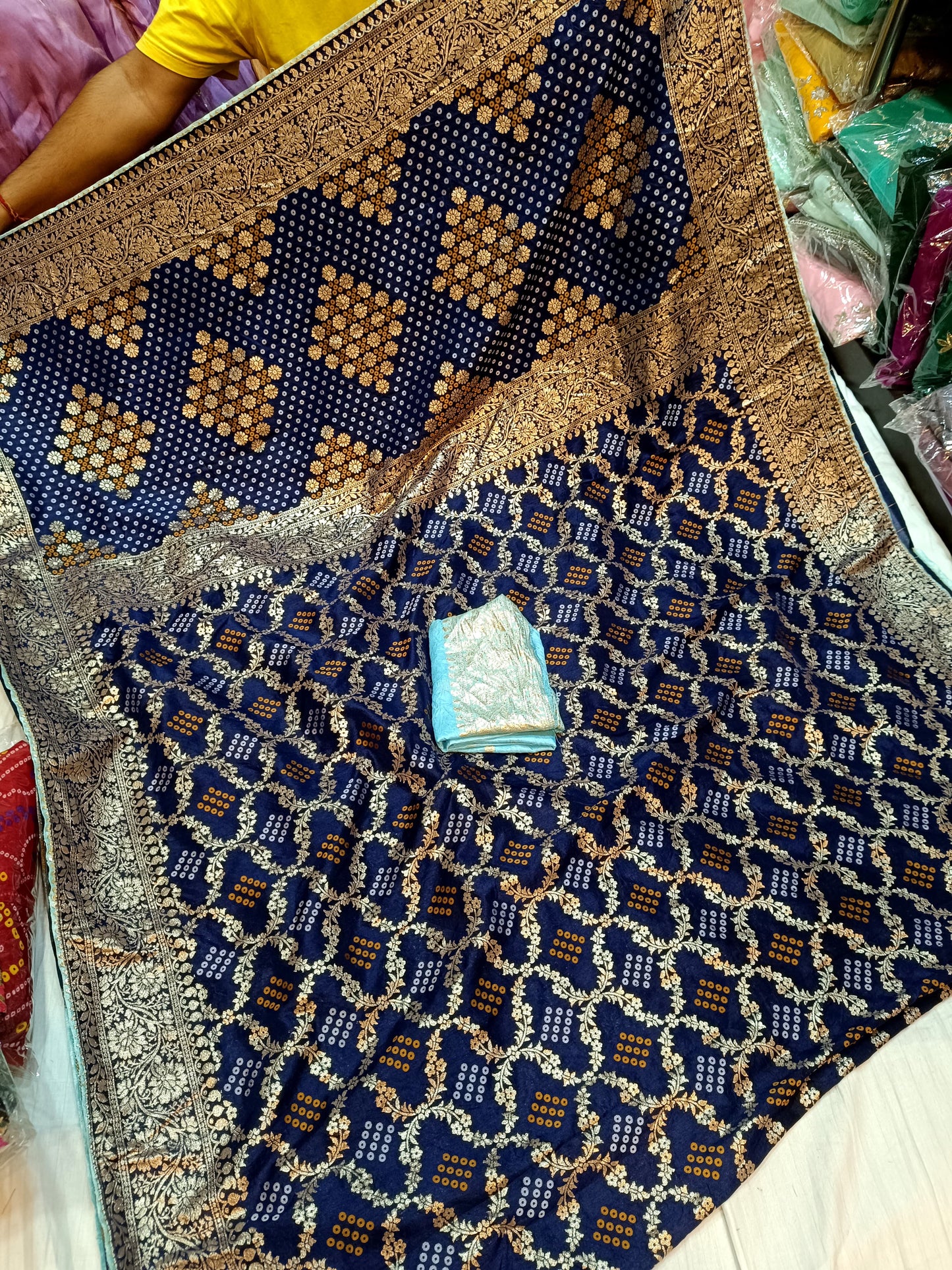 pure dola silk fabric with beautiful zari