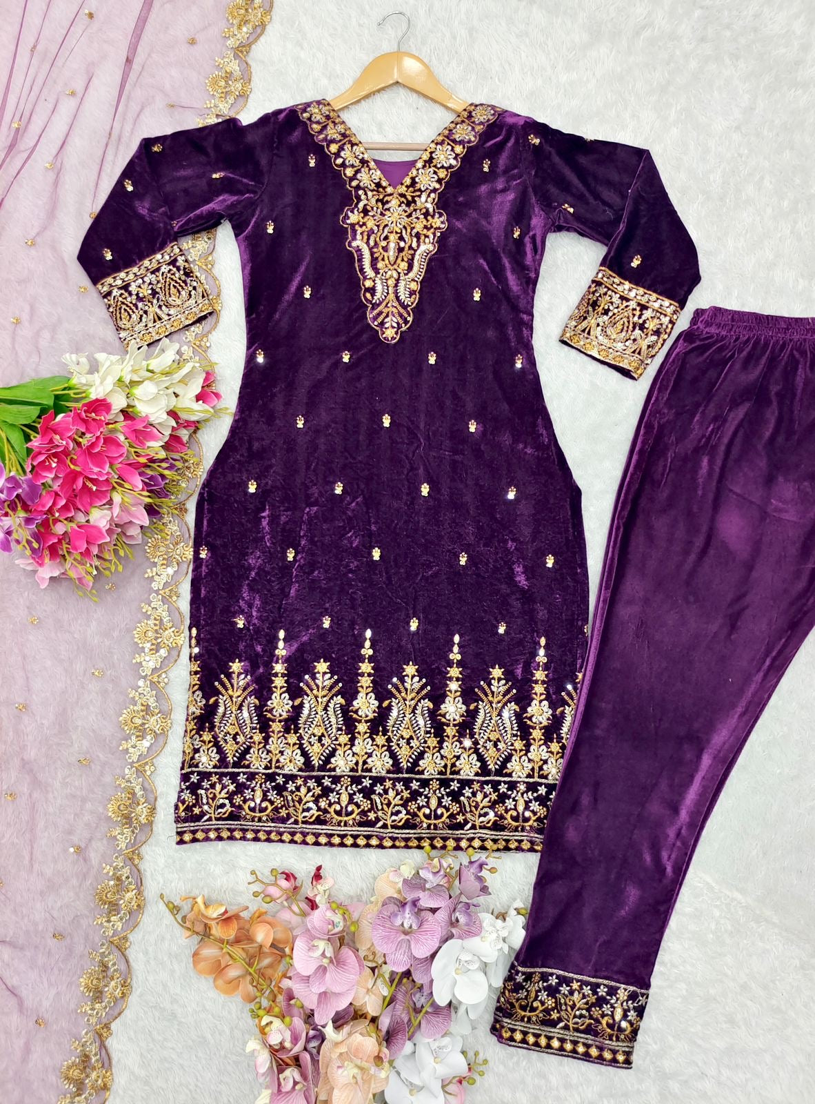 Viscous Velvet suit With Embroidery