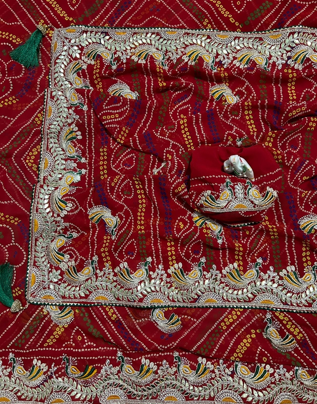 bandhej pila ganghor saree