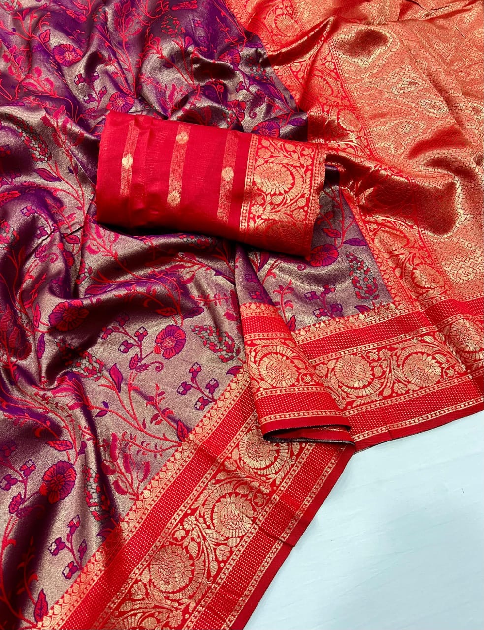 Soft Kanjivaram silk saree with zari weaving