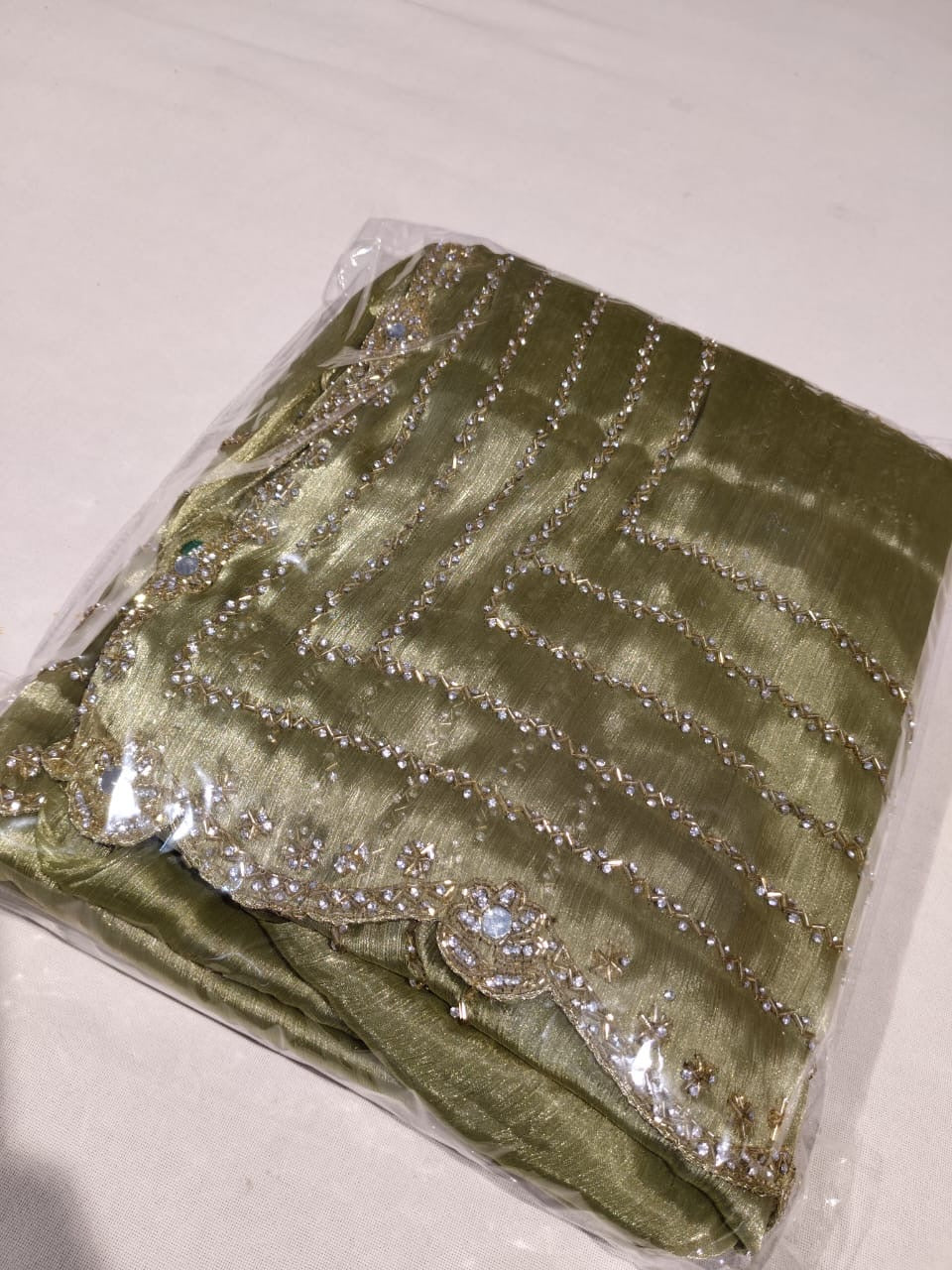 Fendy handwork chain design saree