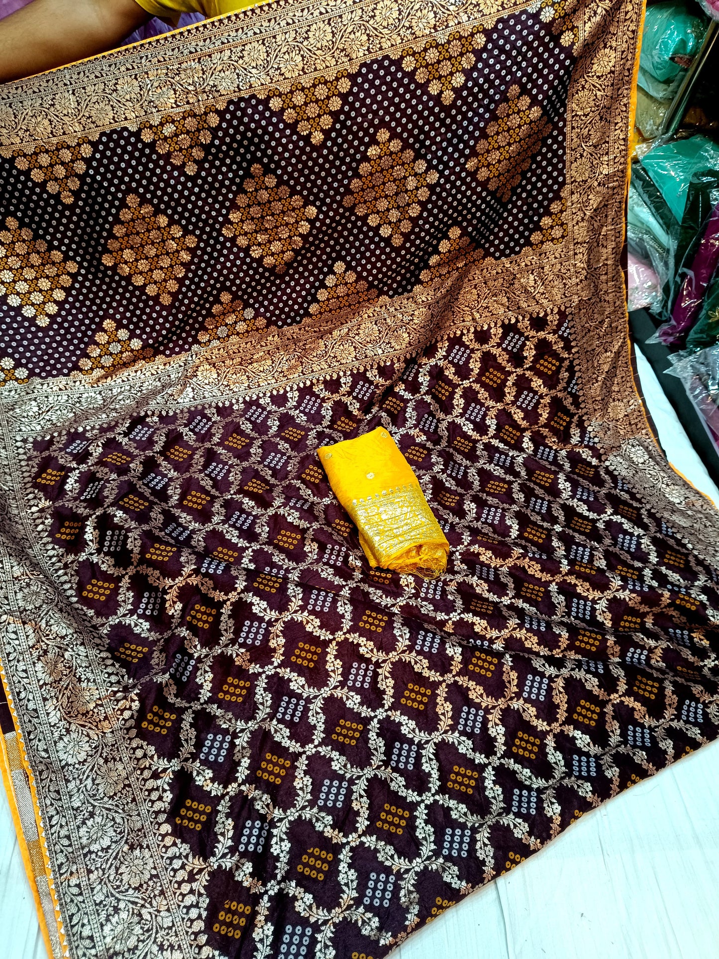pure dola silk fabric with beautiful zari