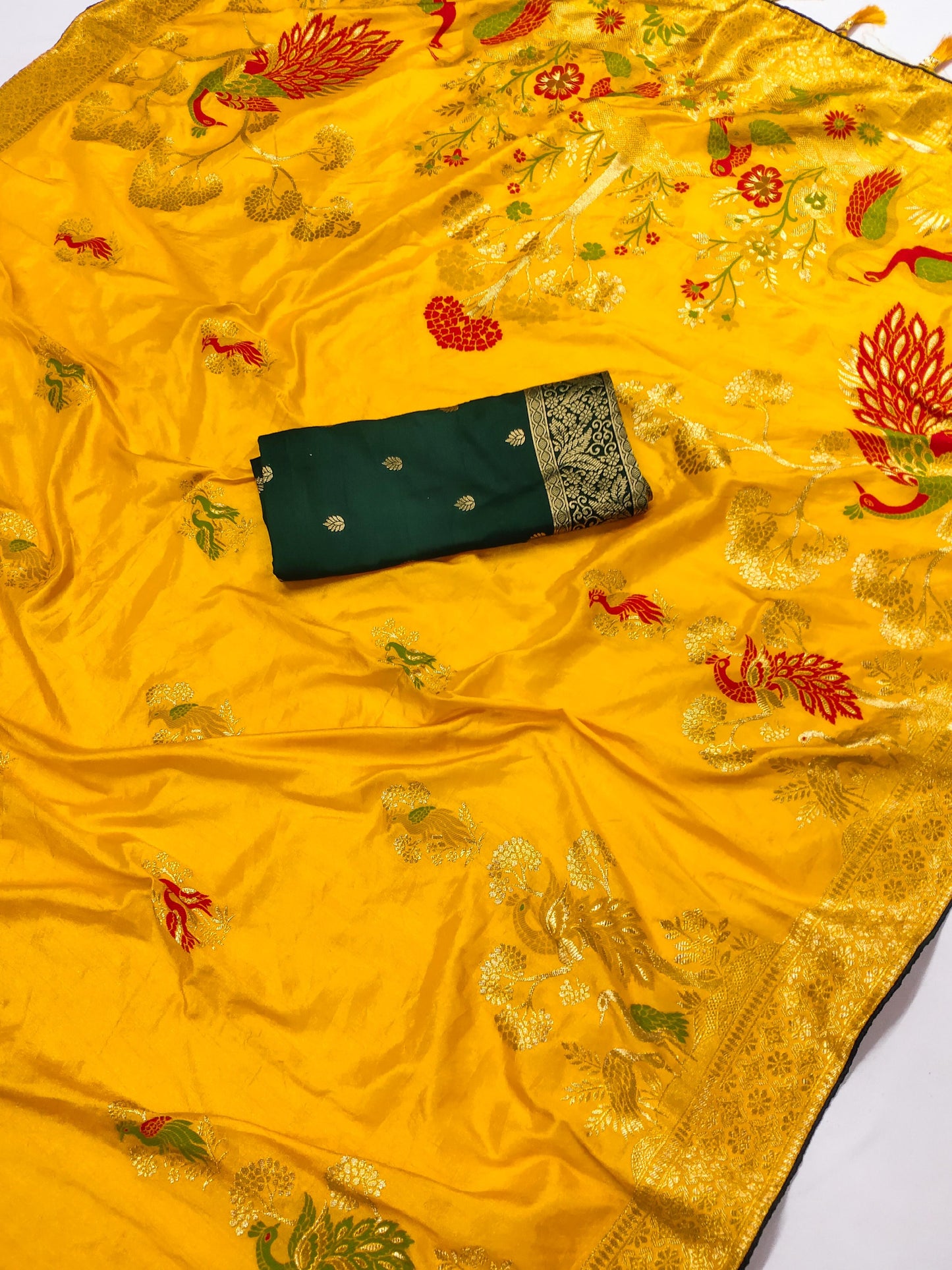 viscose Dolla Silk Saree with Heavy Meenakari weaving