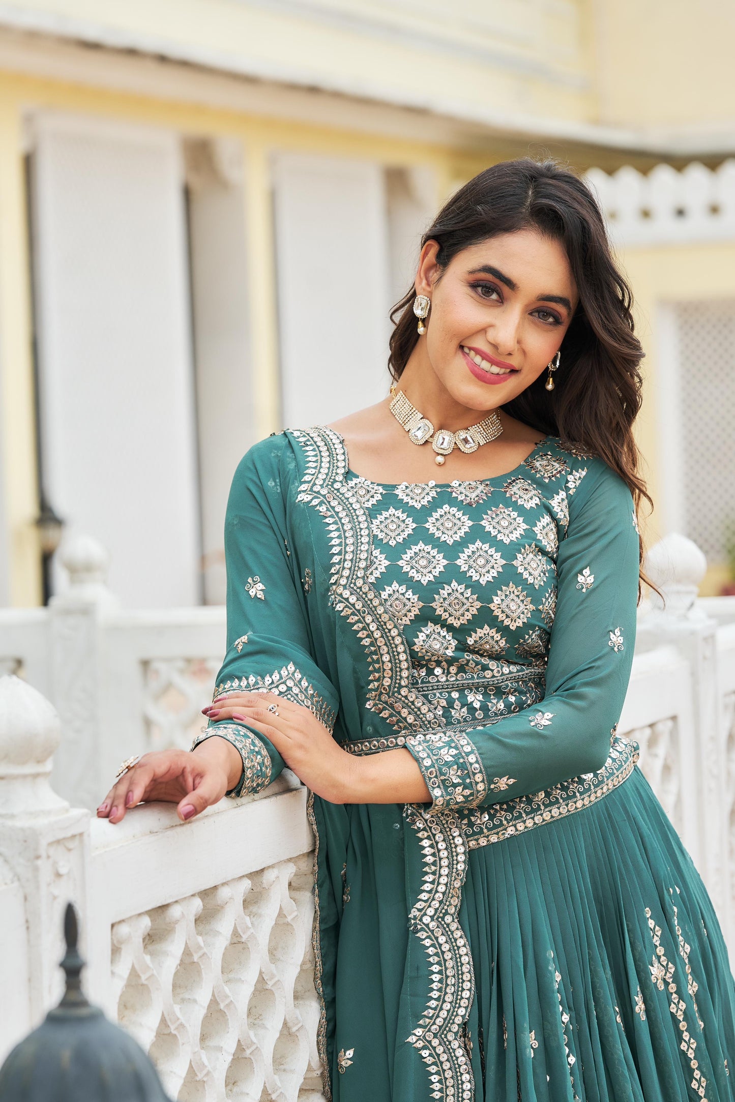 Georgette Lehnga chilli Dupatta with belt