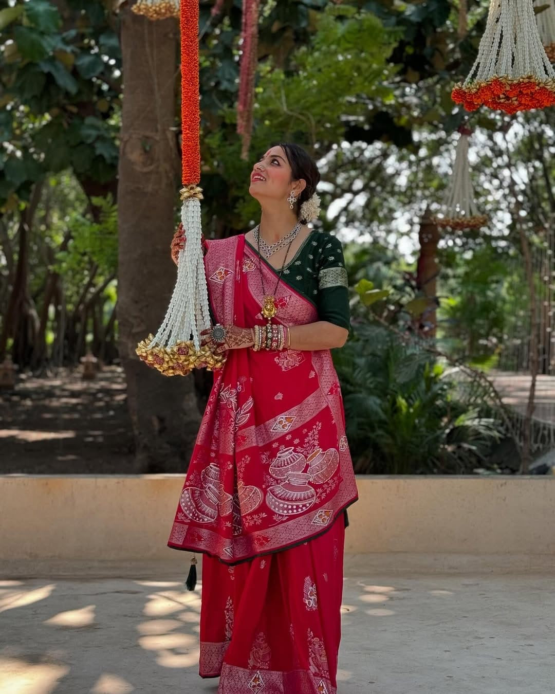 Dola Silk with sirowski work