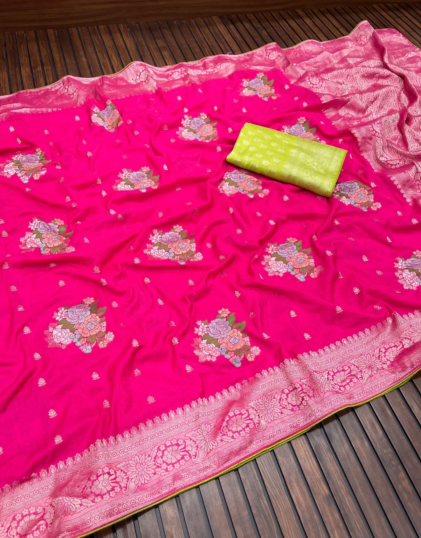 KADI CRAP GEORGETTE JAQURAD MEENAKARI SAREE