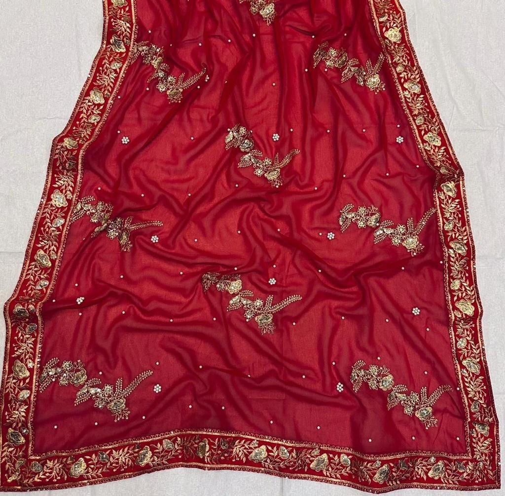 HEAVY GEORGETTE FABRIC ON BEAUTIFUL EMBRODIERY ZARI