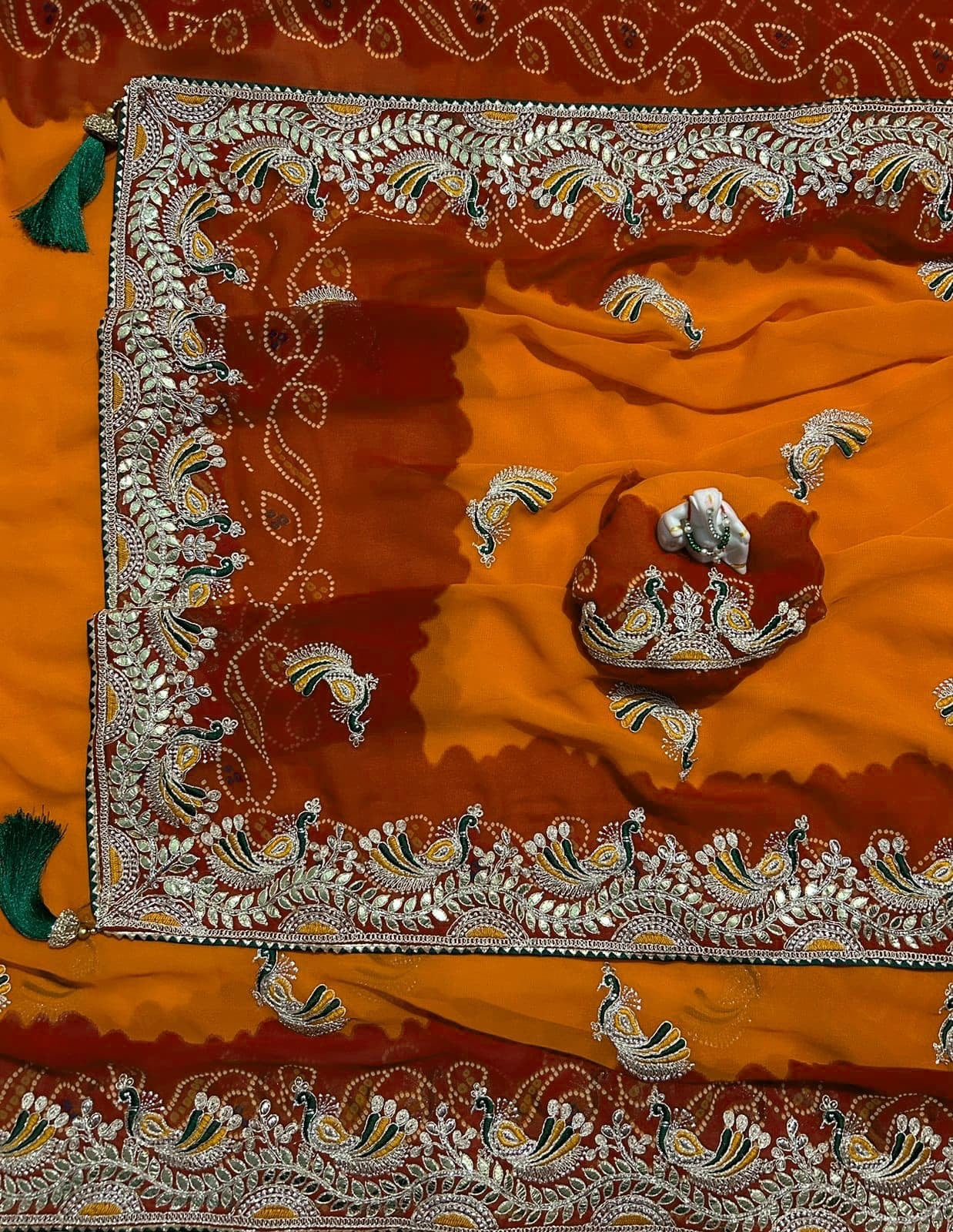 bandhej pila ganghor saree