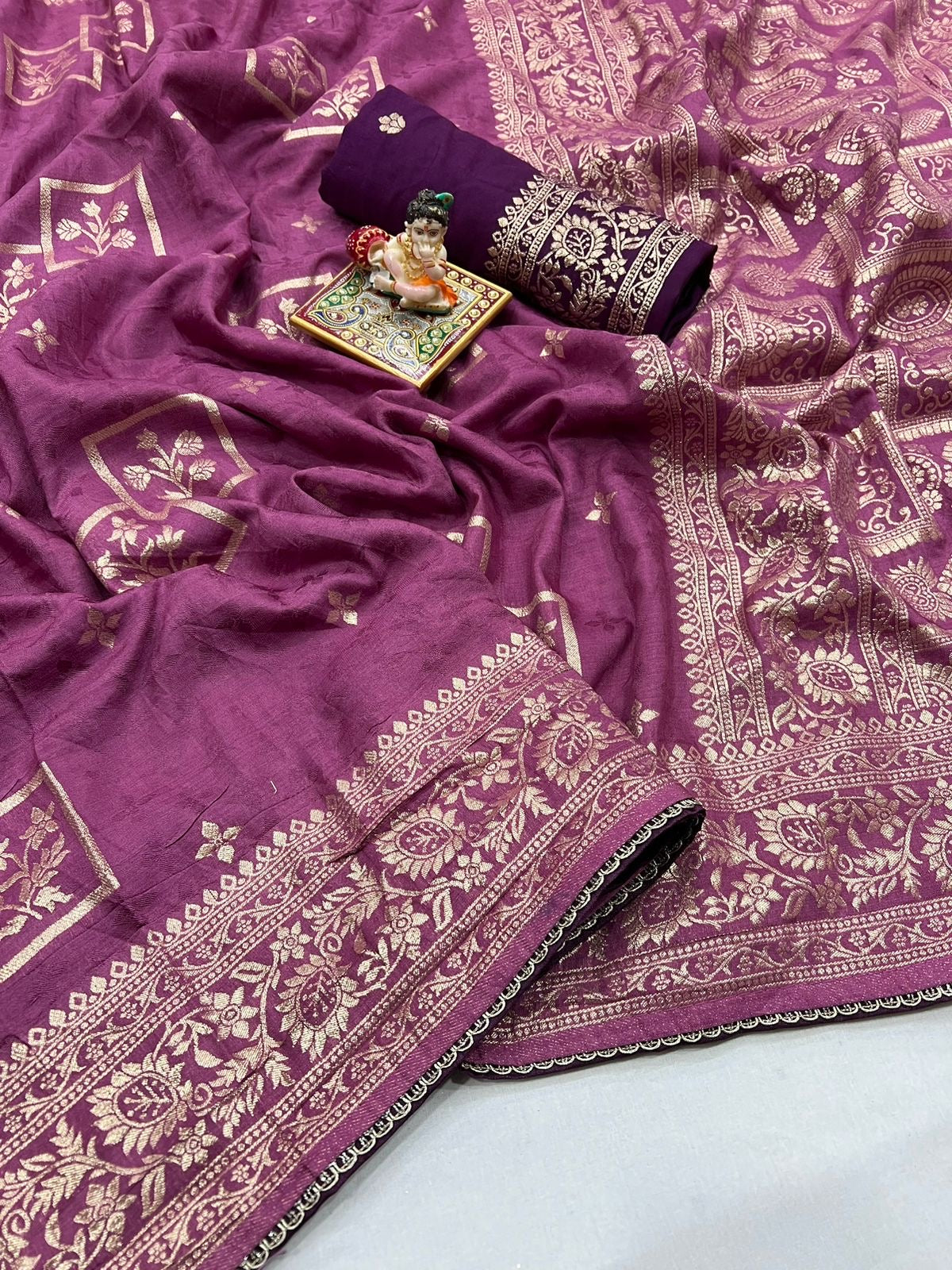 Muslin Silk zari saree