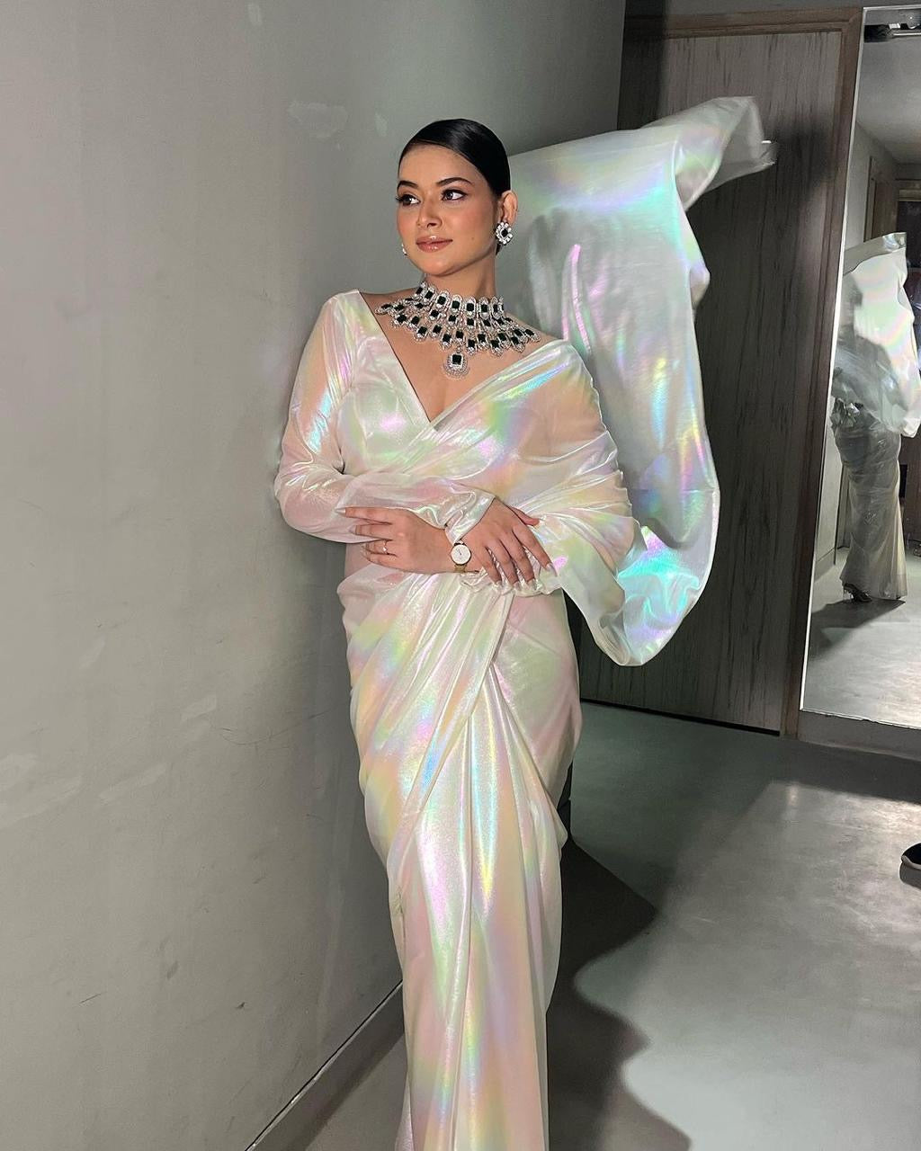 IMPORTED FABRIC LOOK A BEAUTIFUL CHROME UNICORN SAREE IN SHADES OF RAINBOW