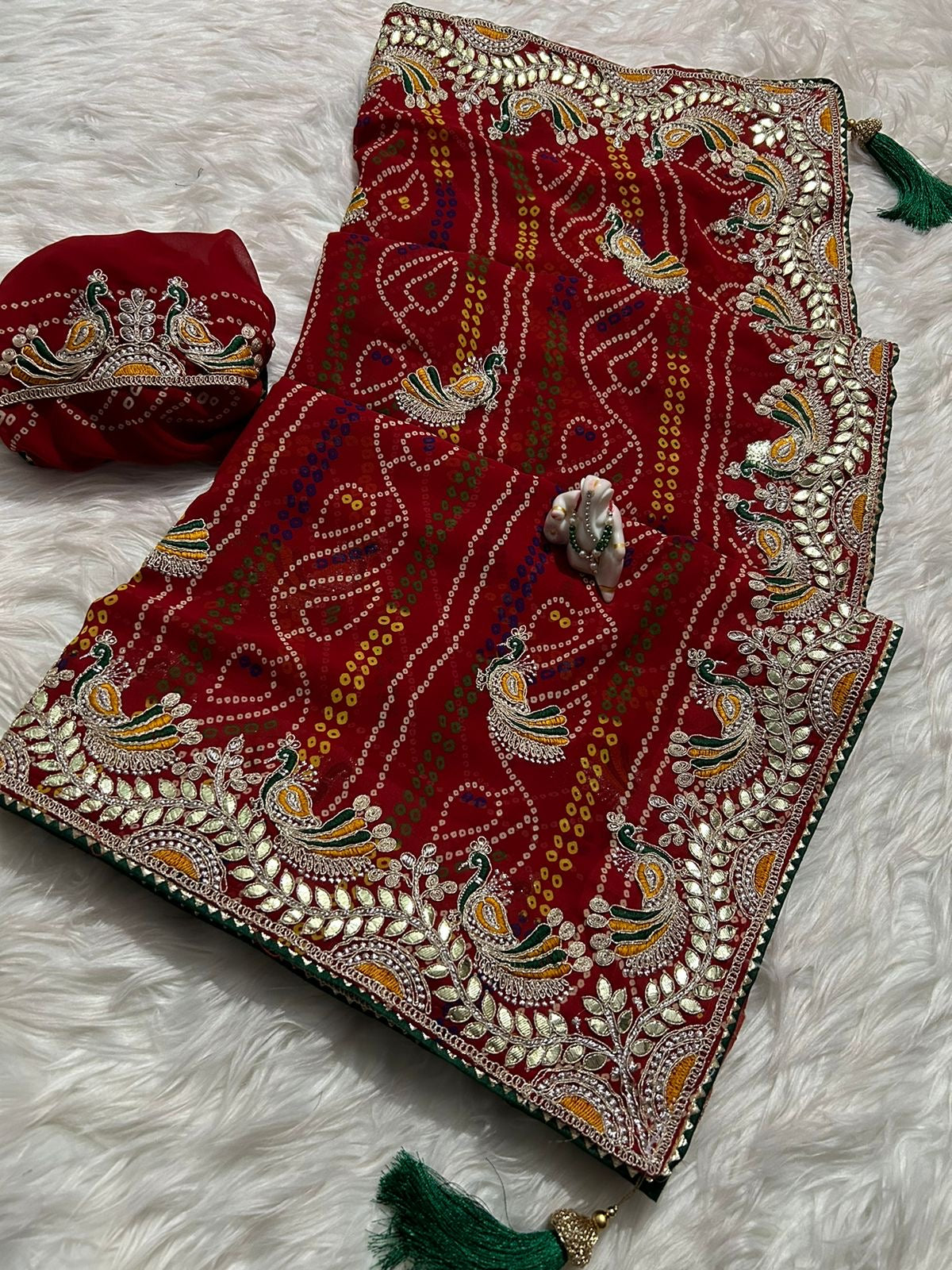bandhej pila ganghor saree