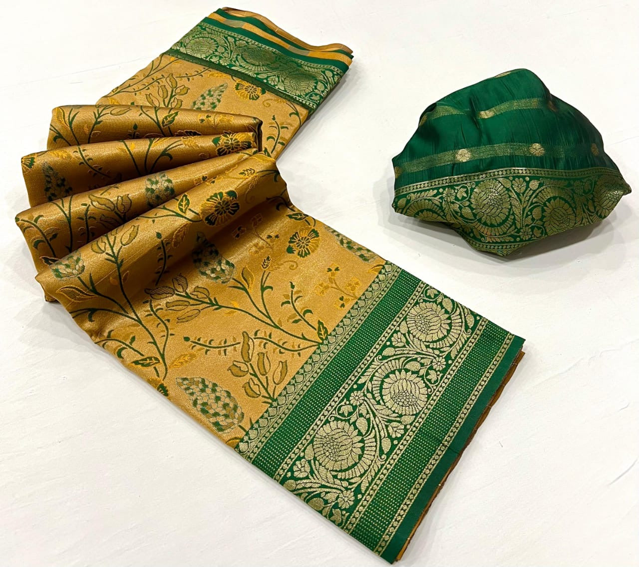 Soft Kanjivaram silk saree with zari weaving