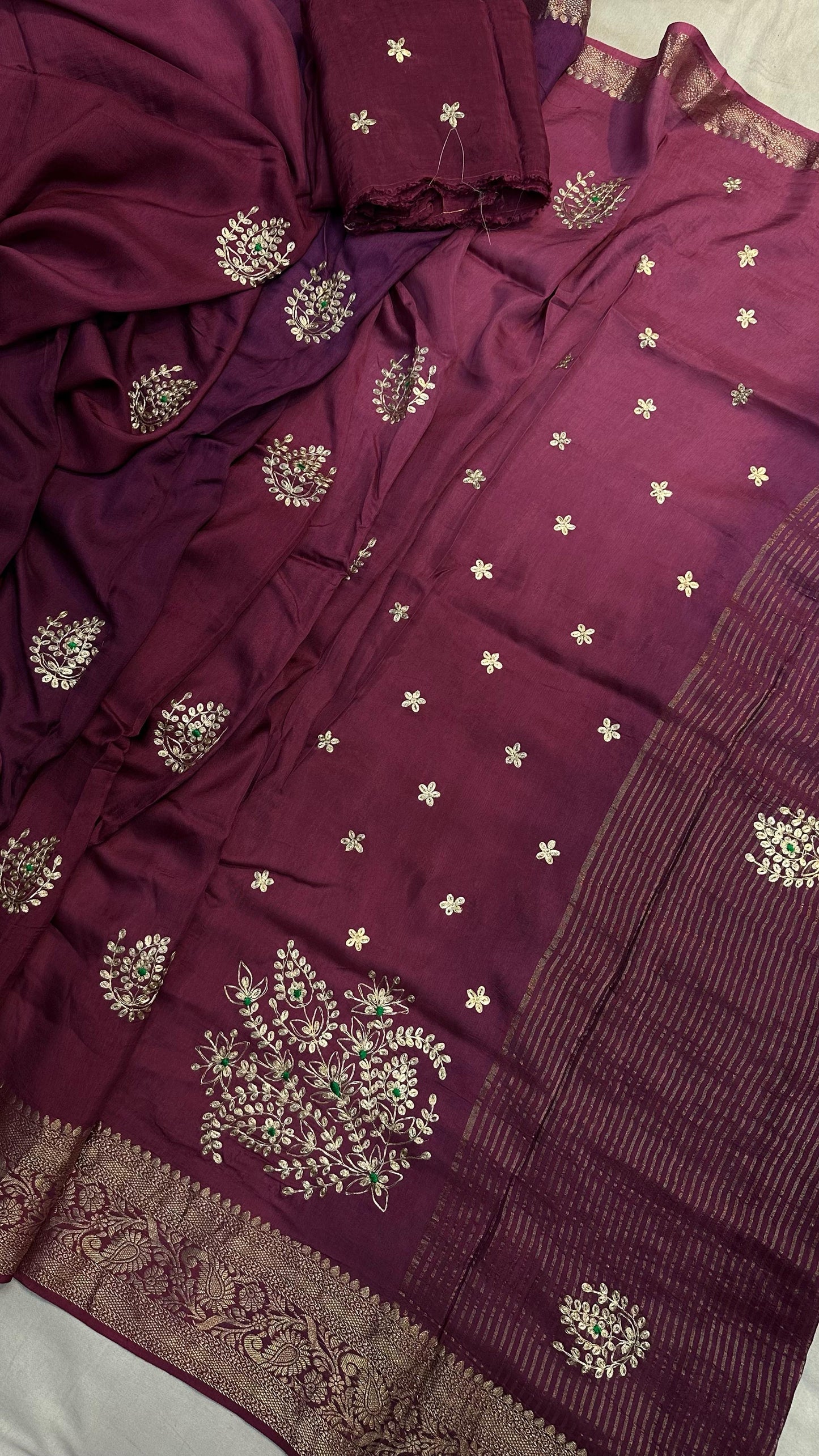 Fabric pure moonga silk jari saree