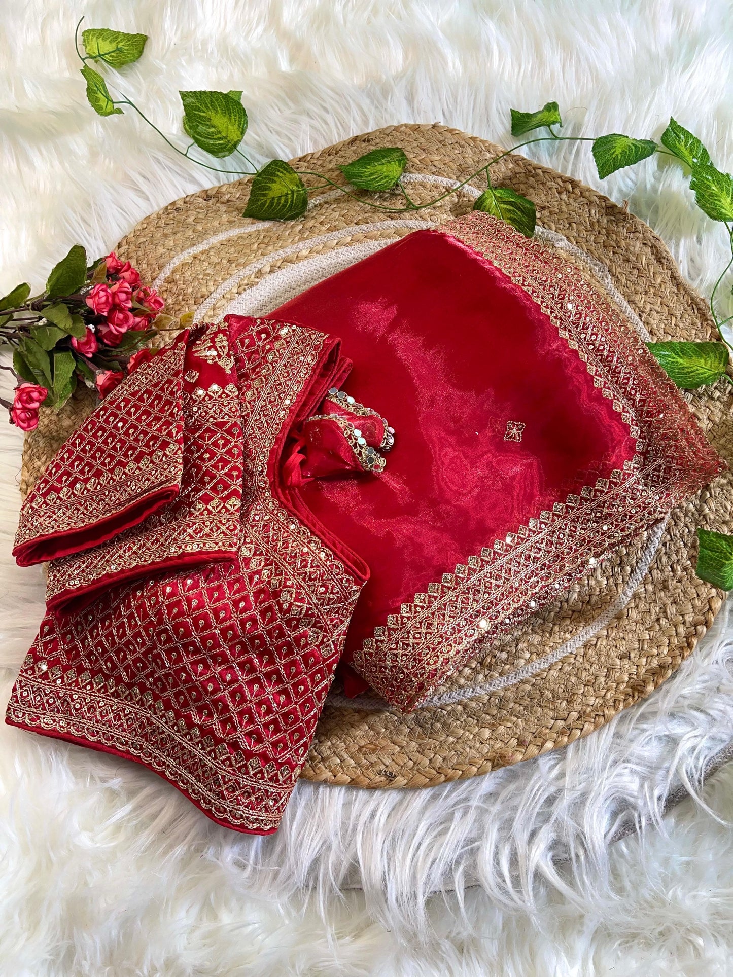 zimmy choo silk saree with stitched blouse