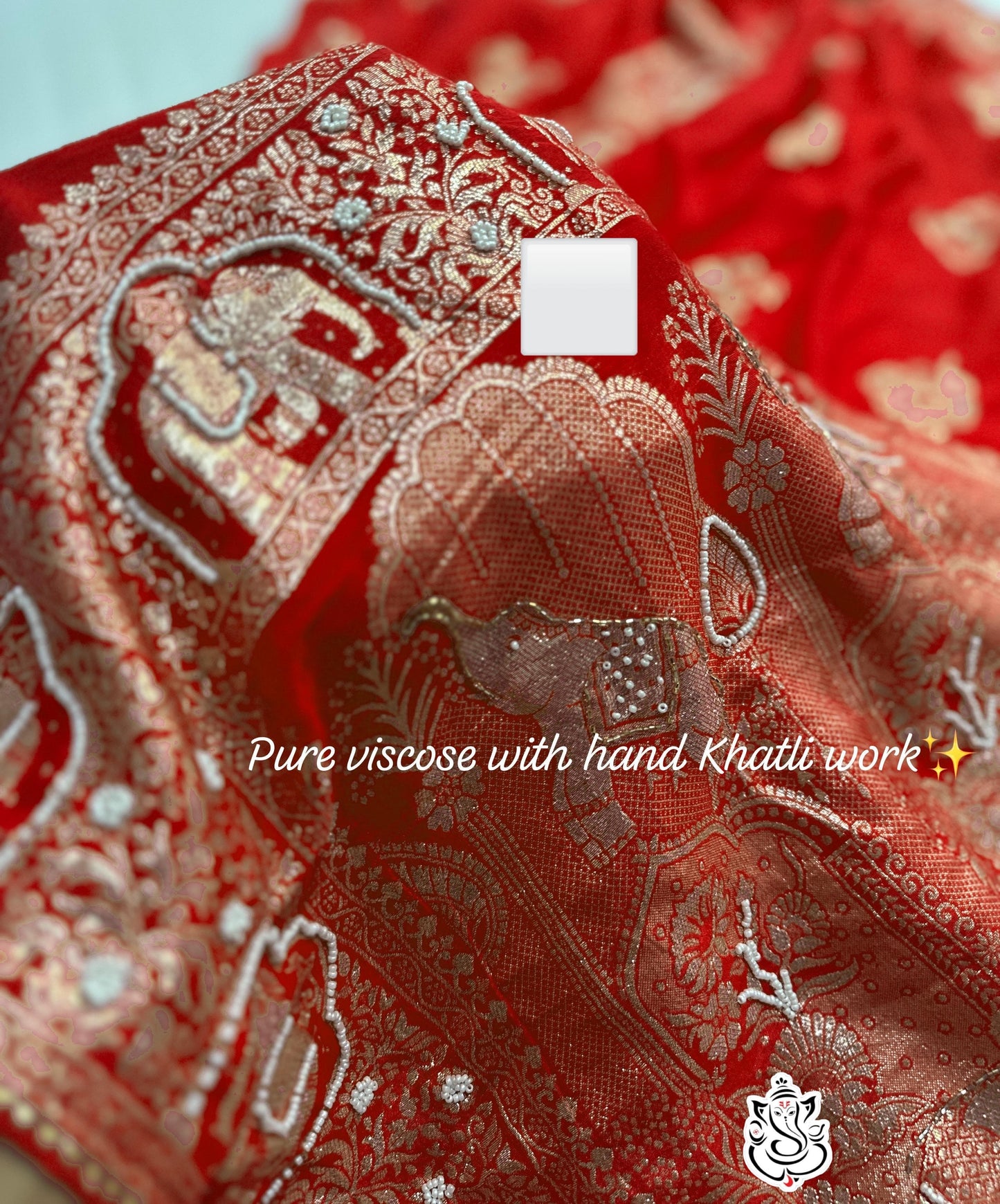 Pure Viscose Dola Fabric Saree With Beautiful Heavy Meenakari Zari Weaving