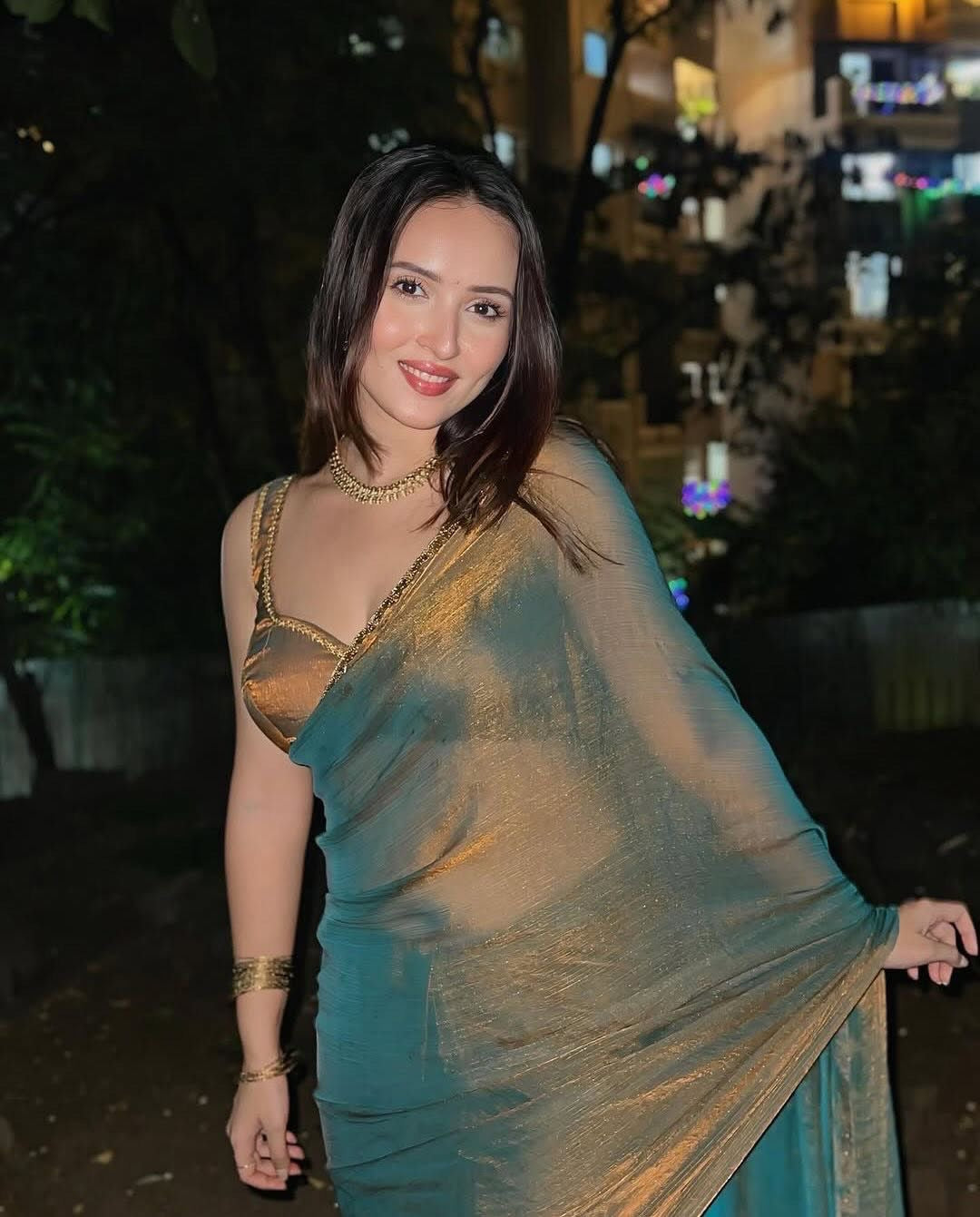 Two Tone Fendy Chiffone saree