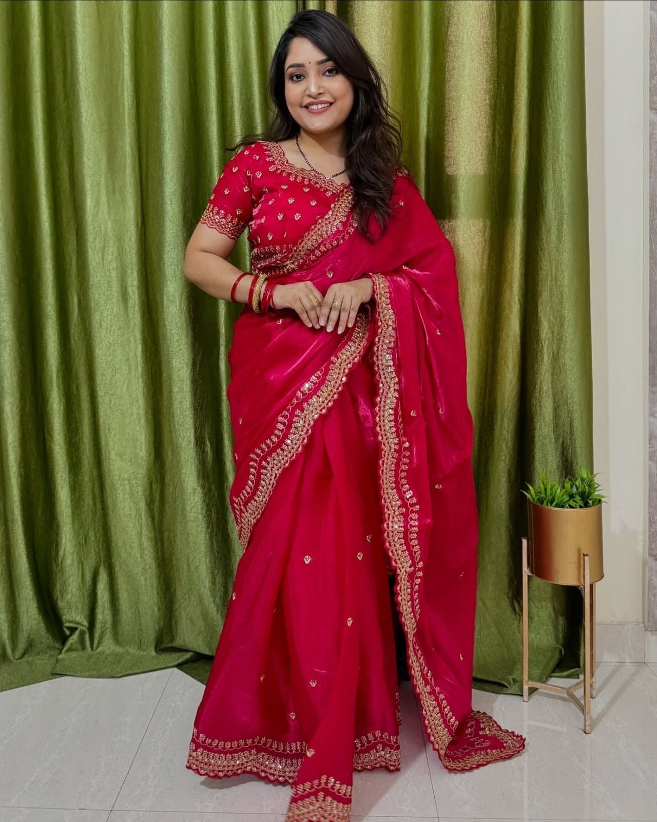 zimmy choo silk saree with sequence work