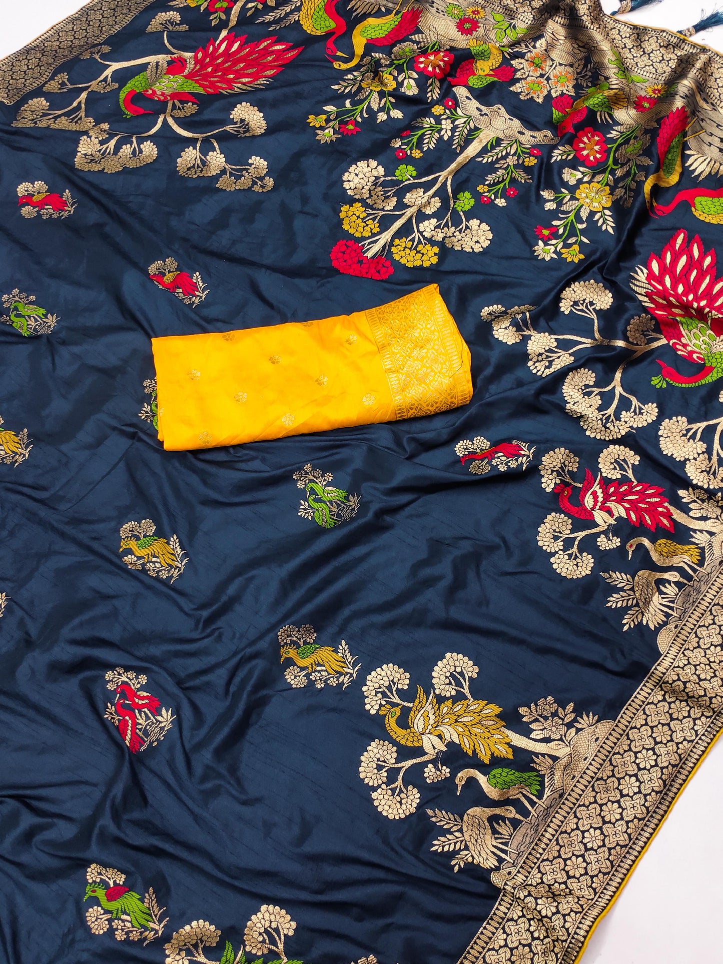 viscose Dolla Silk Saree with Heavy Meenakari weaving