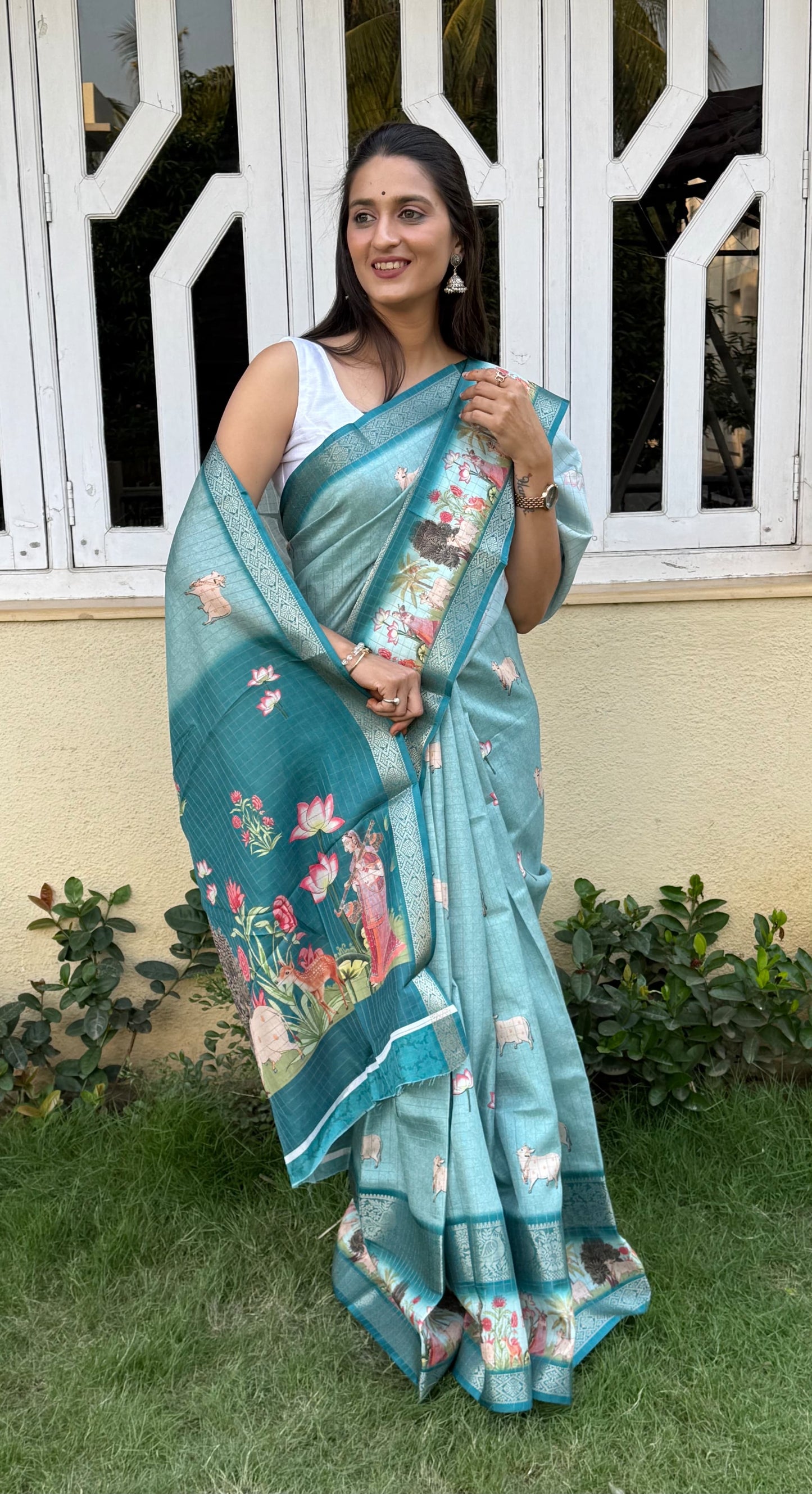 Silk saree flower design