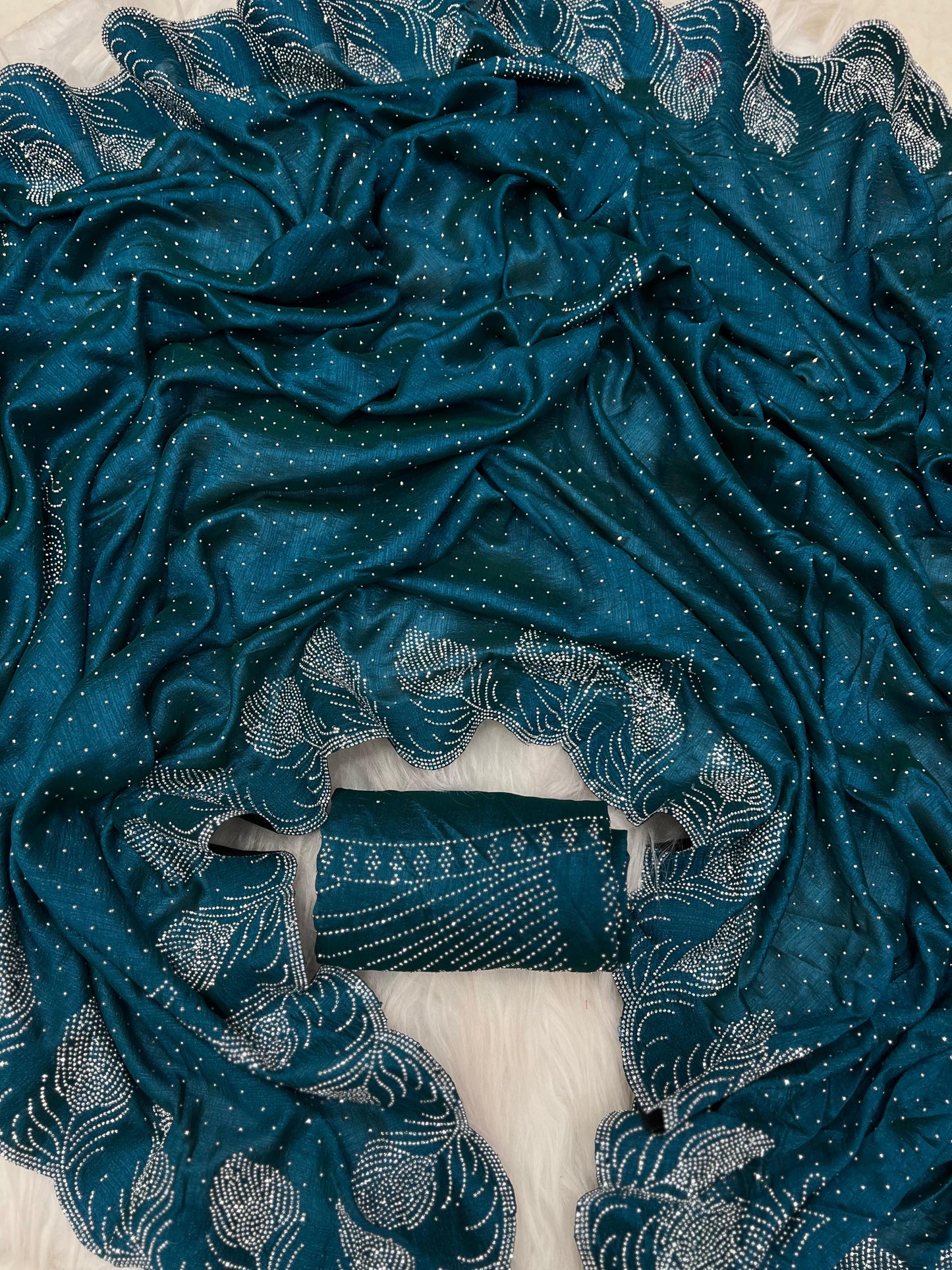 rangoli saree with siroski diamond