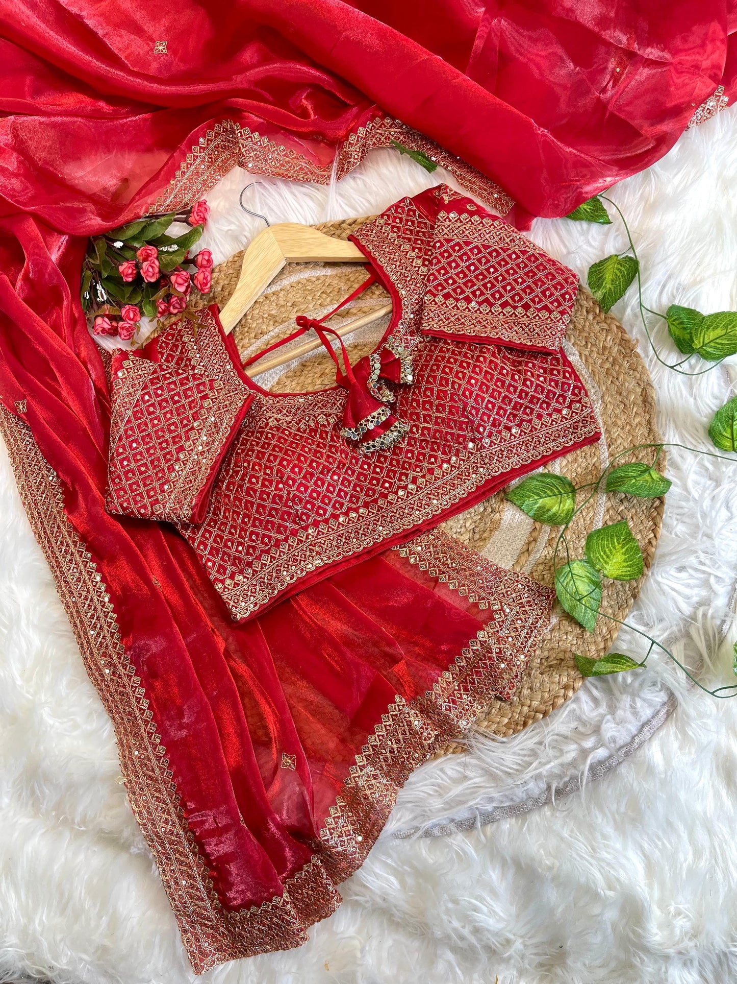 zimmy choo silk saree with stitched blouse