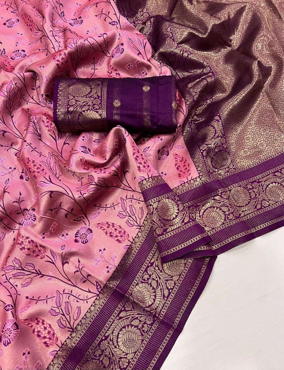 Soft Kanjivaram silk saree with zari weaving