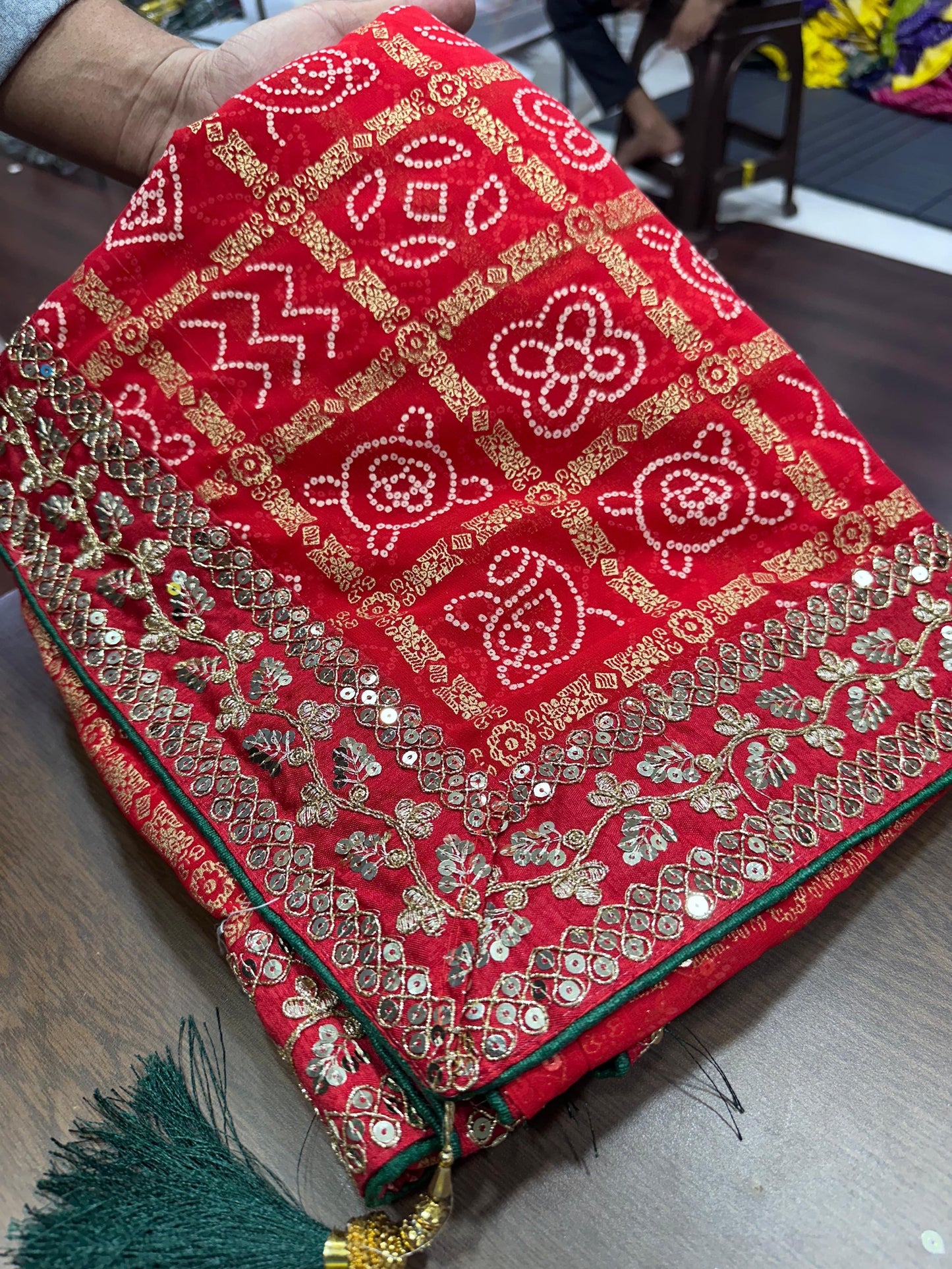 Georgette bandhej with Sequence Lace border saree