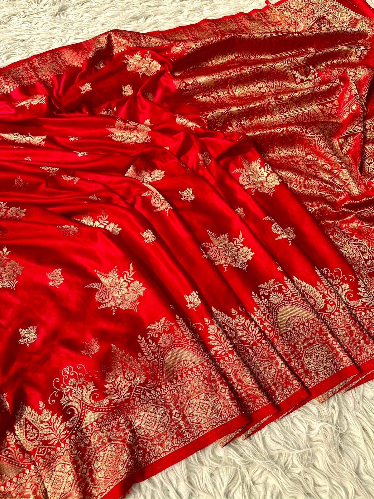 Banarsi satan crape mashru silk saree
