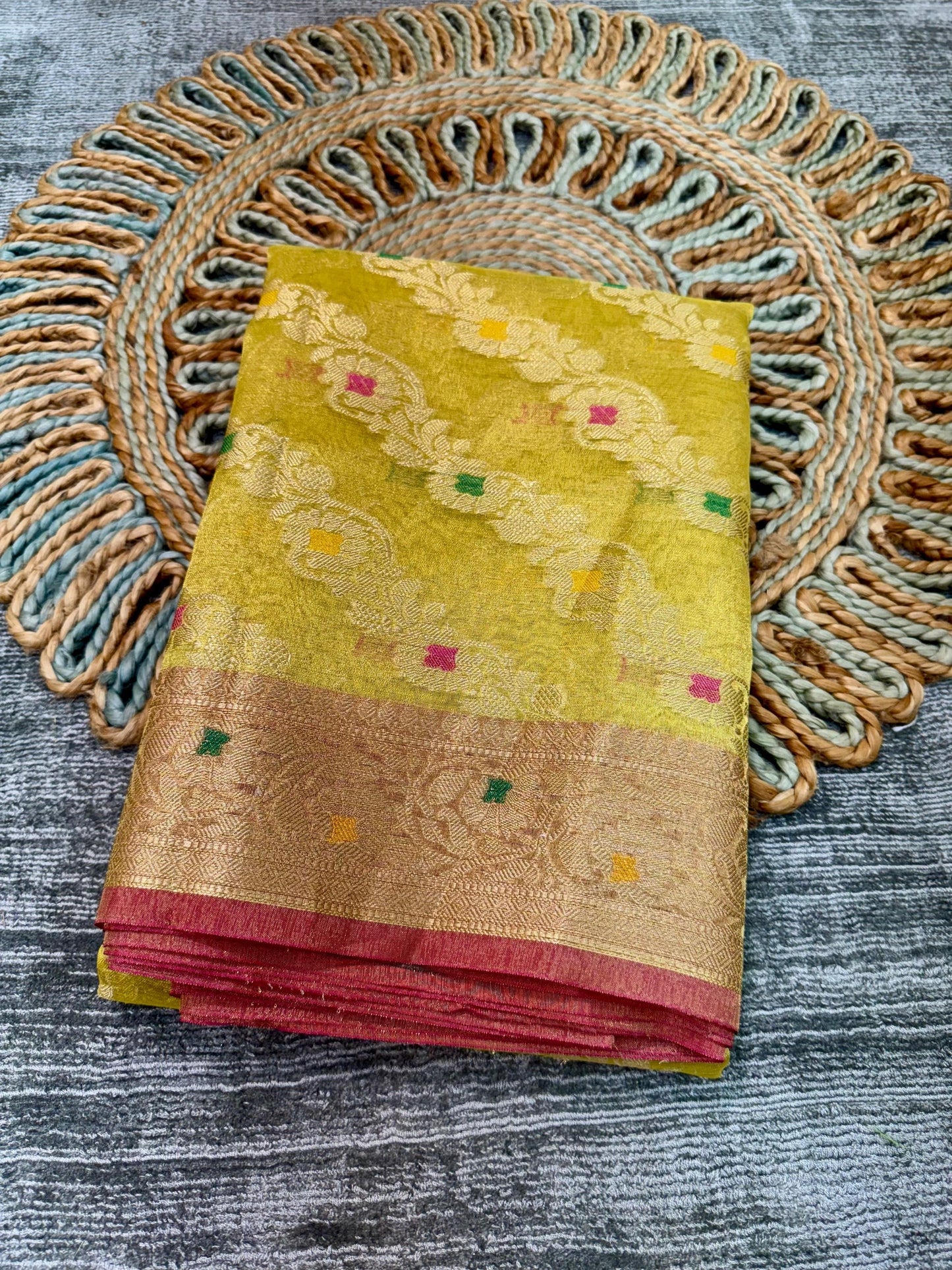 Banarasi soft tissue