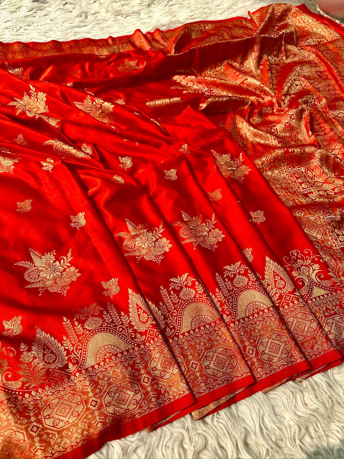 Banarsi satan crape mashru silk saree