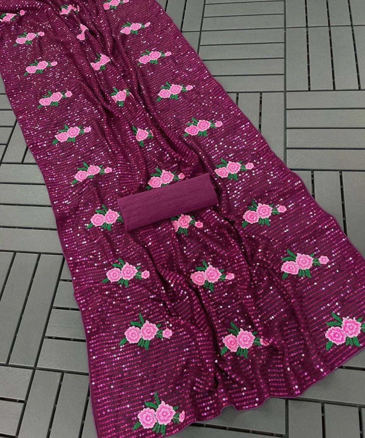 Sequence designer saree