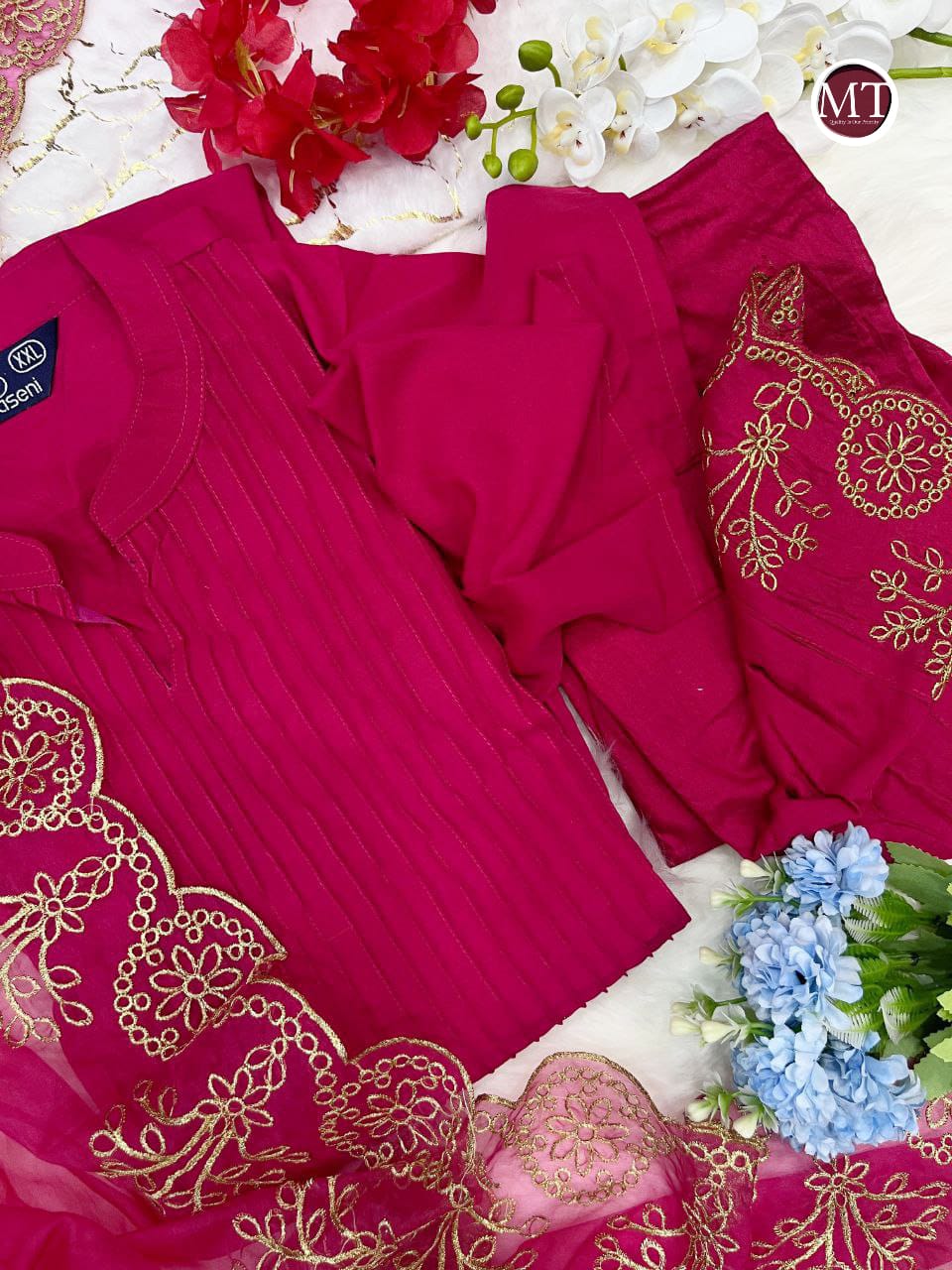 Chanderi Kurti-pent With Organza Dupatta in Embroidery Work
