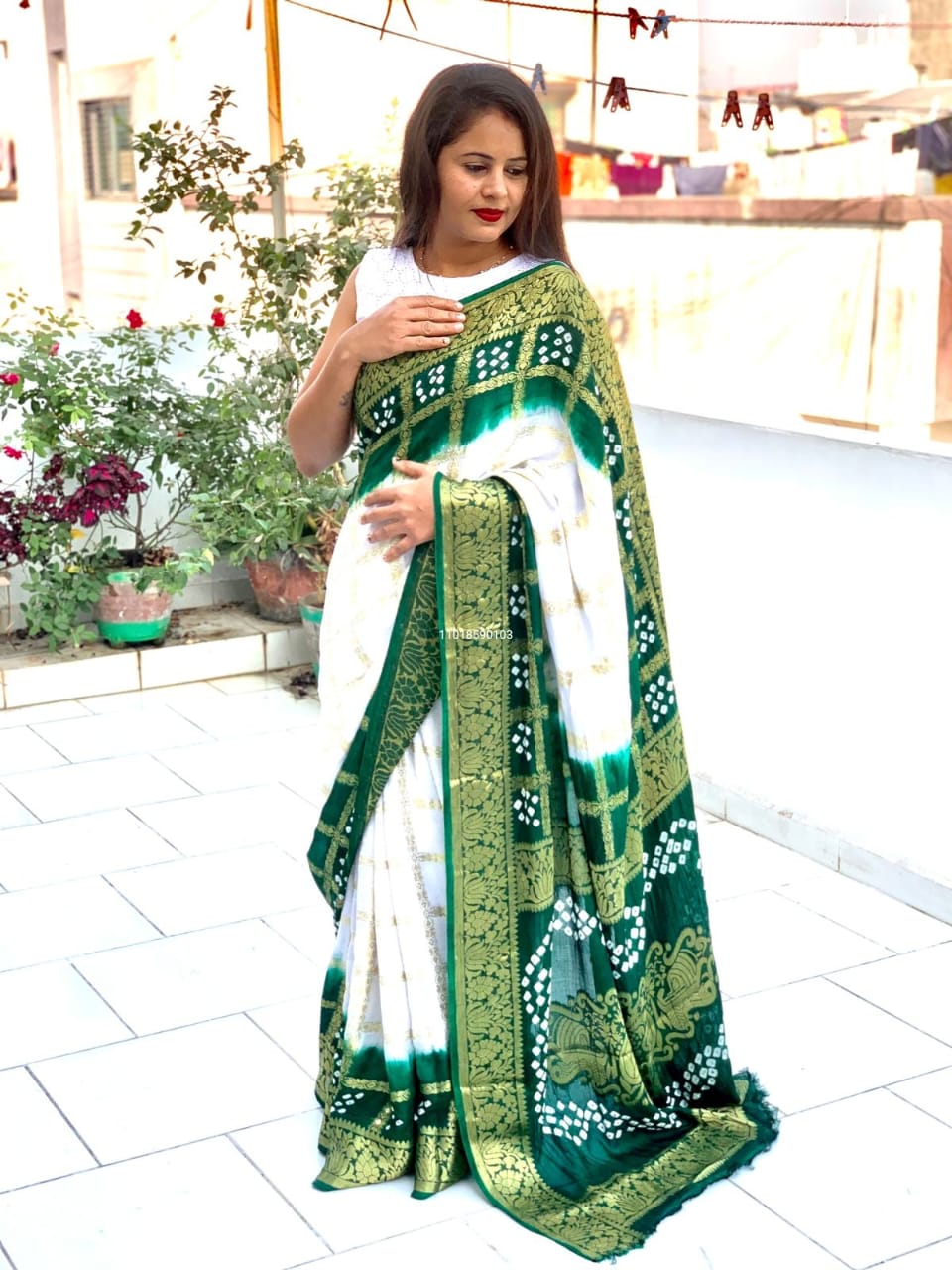 Pure Bandhej Silk Fabric With Attractive Kanchipuram Zari Weaving