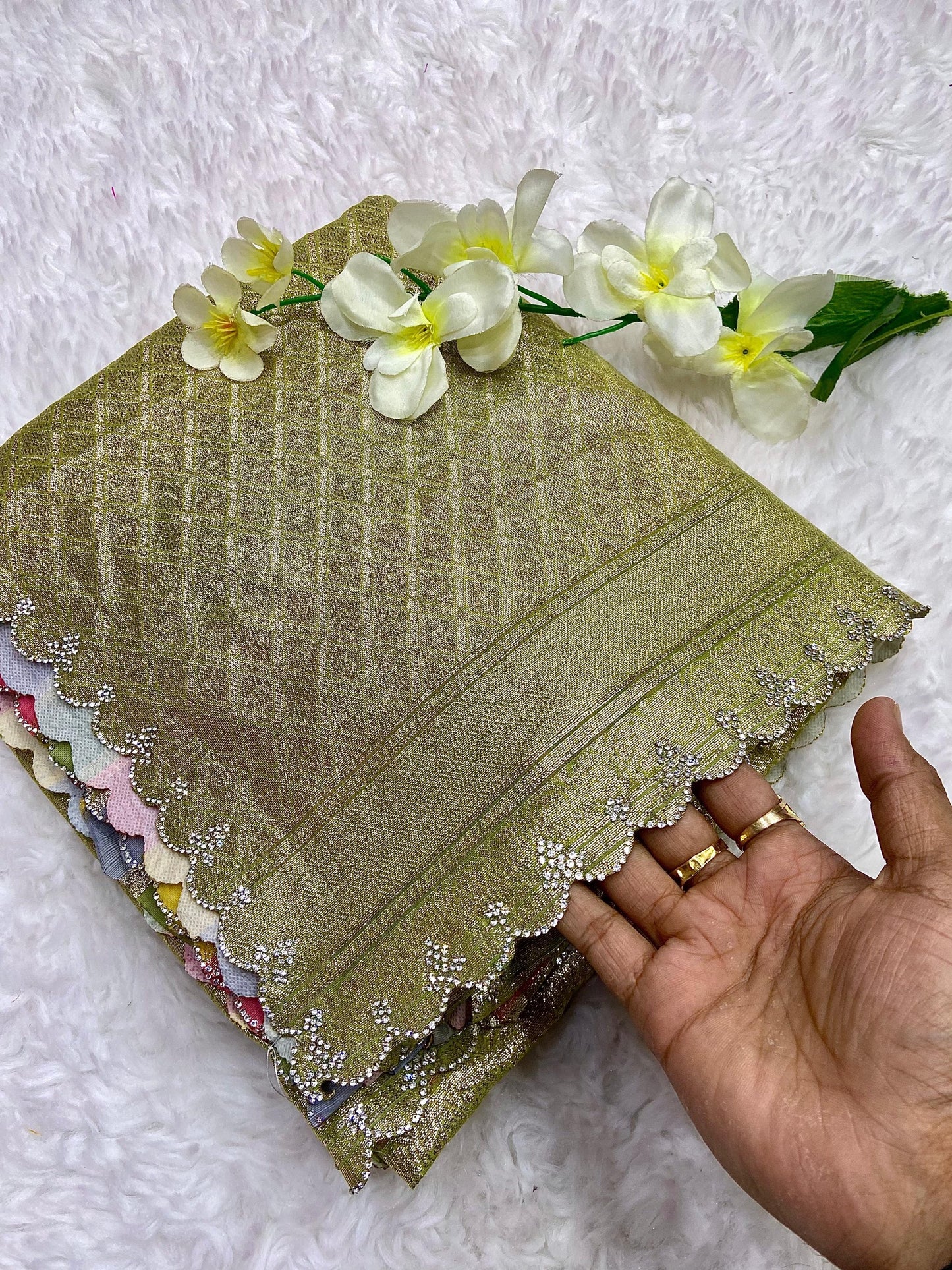 Cotton top dyed saree with heavy rich siroski pallu