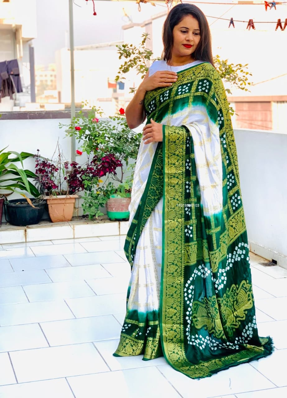 Pure Bandhej Silk Fabric With Attractive Kanchipuram Zari Weaving