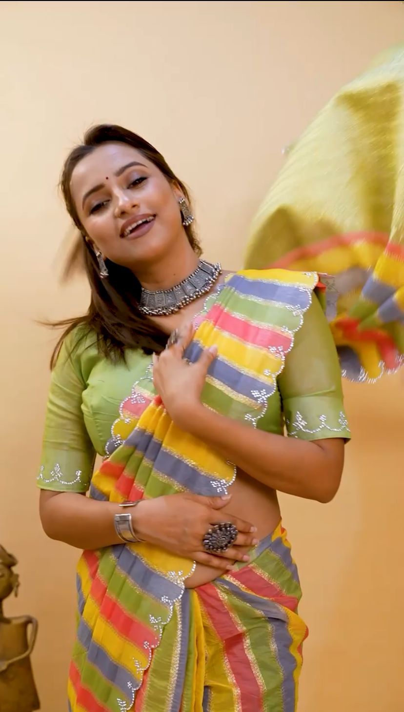 Cotton top dyed saree with heavy rich siroski pallu