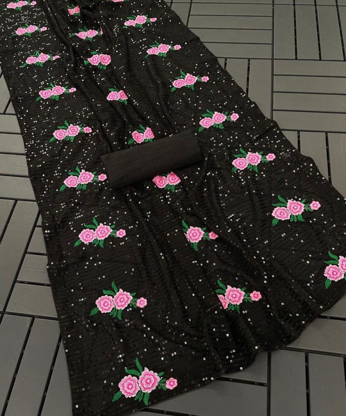 Sequence designer saree