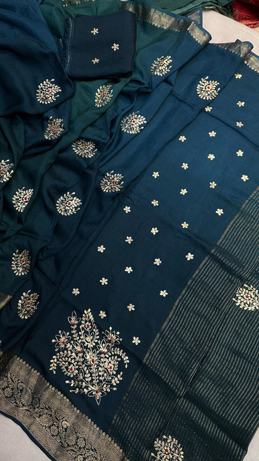 Fabric pure moonga silk jari saree