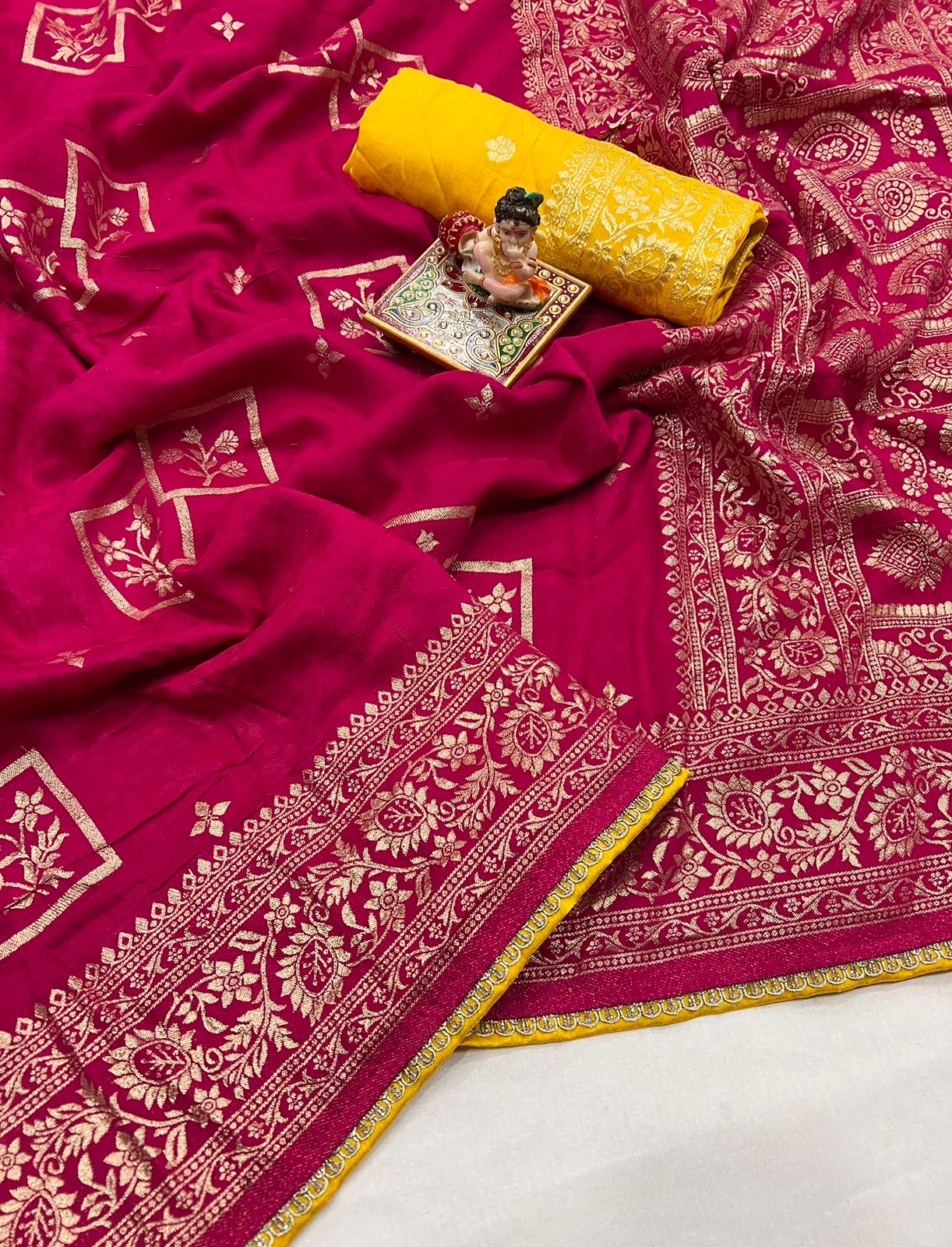 Muslin Silk zari saree