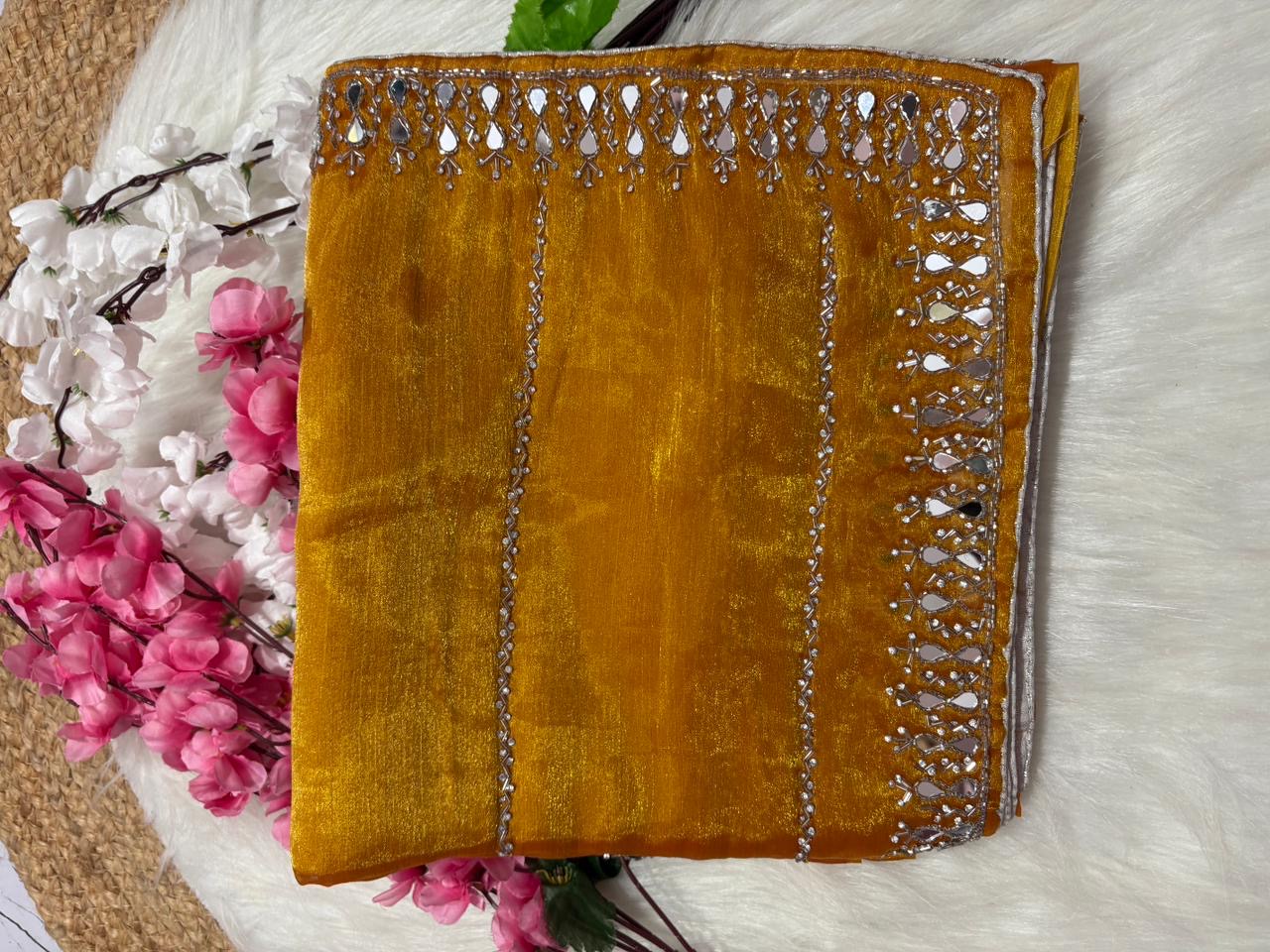 Jimmy Choo mirror work design