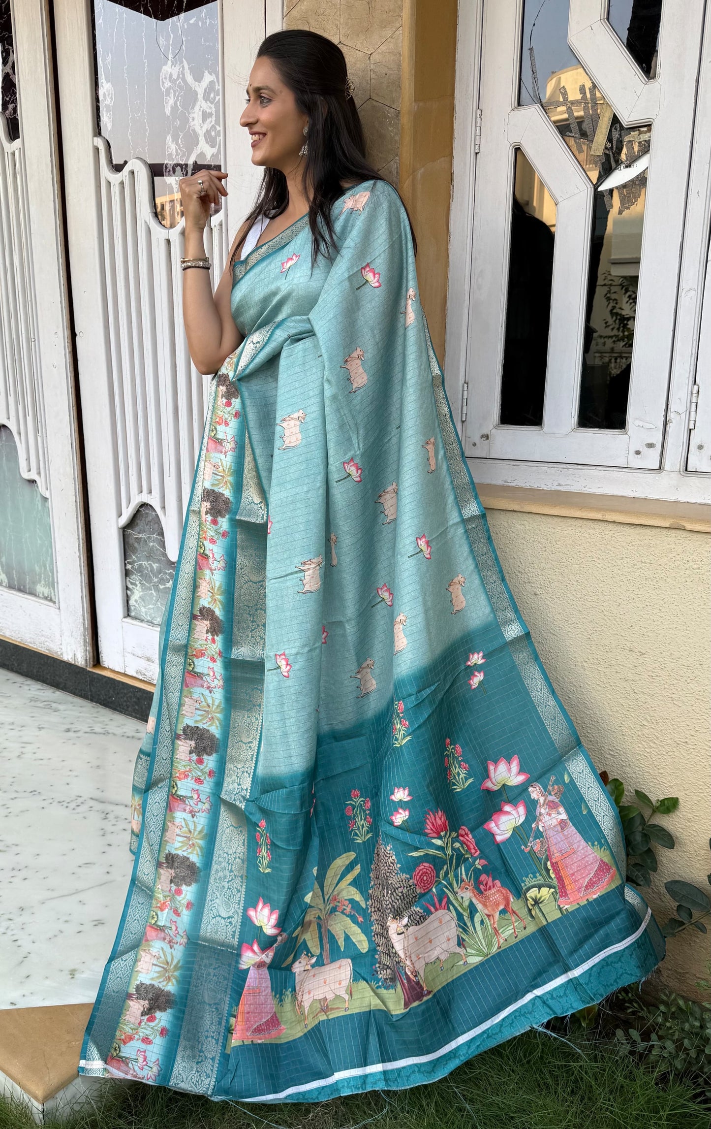 Silk saree flower design