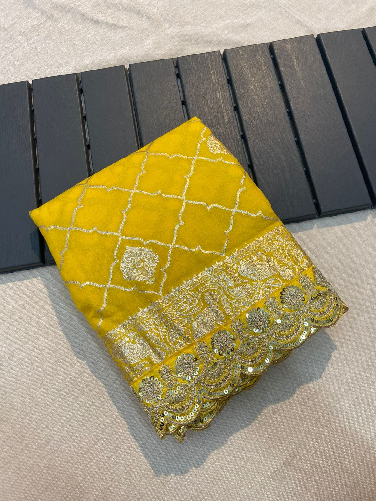 Crepe Khadi Silk Pattu Saree With Antique Zari