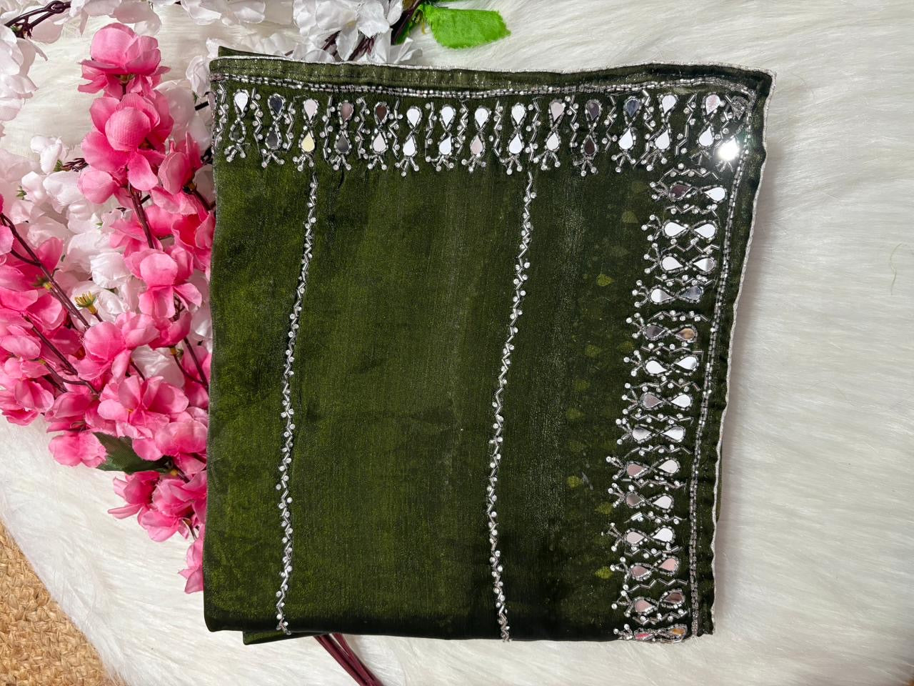 Jimmy Choo mirror work design