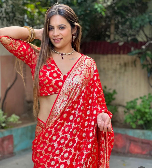 Pure Viscose Georgette Saree With Fancy Zari & Fancy Jacquard Border
