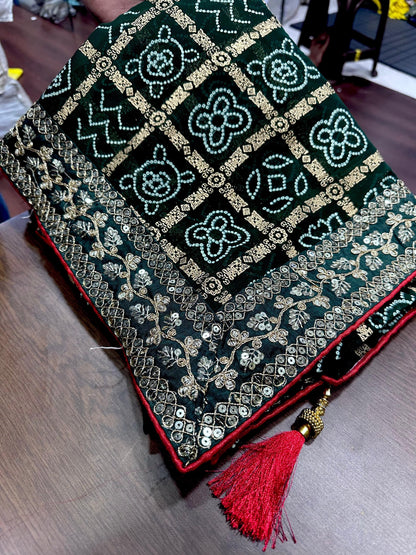 Georgette bandhej with Sequence  Lace border saree